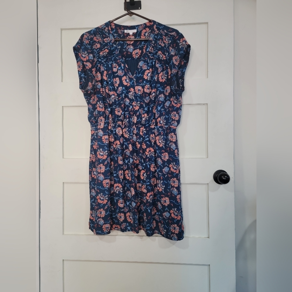 5 for $25 Dr2 gorgeous floral dress Size XL